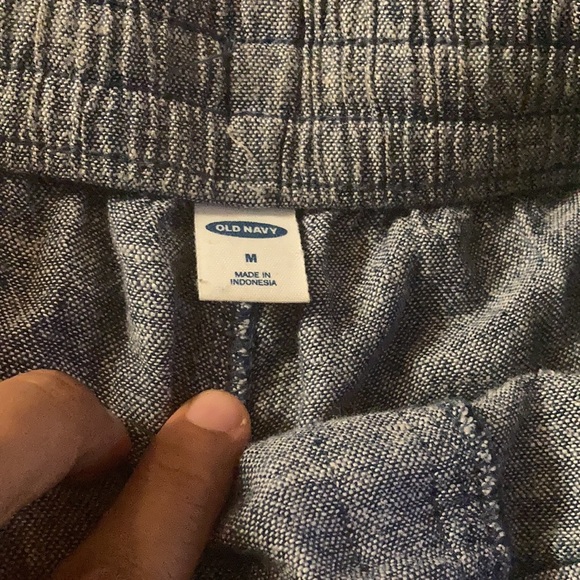 Drawstring Linen Shorts - Picture 2 of 3